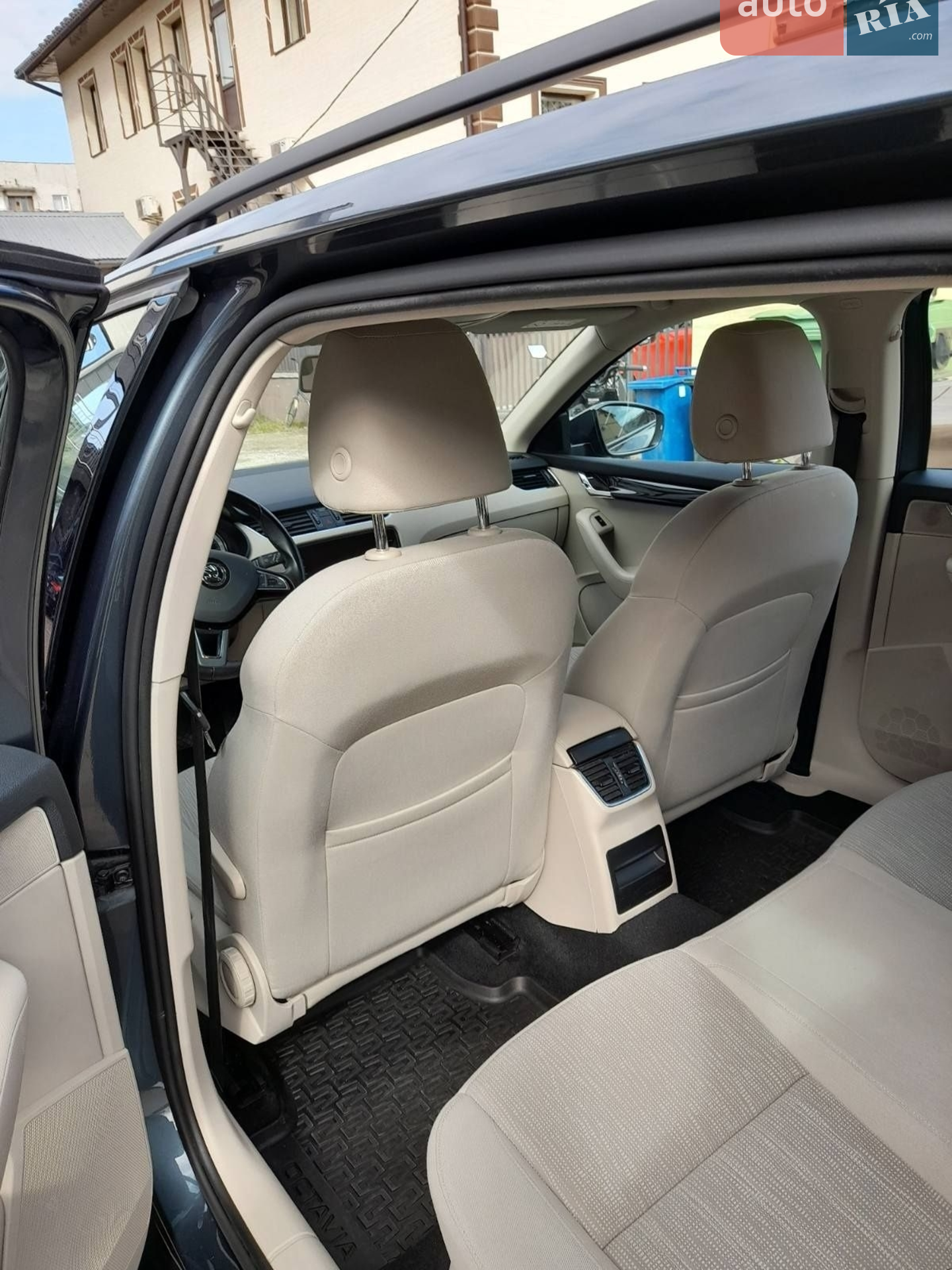 2017 Skoda Octavia - мініатюра 4