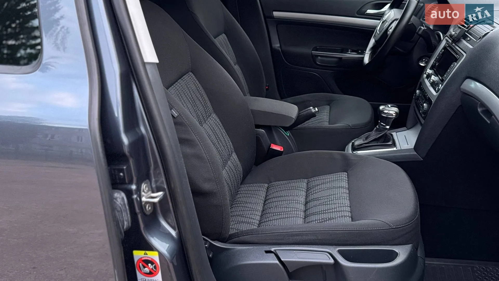 2011 Skoda Octavia - мініатюра 28