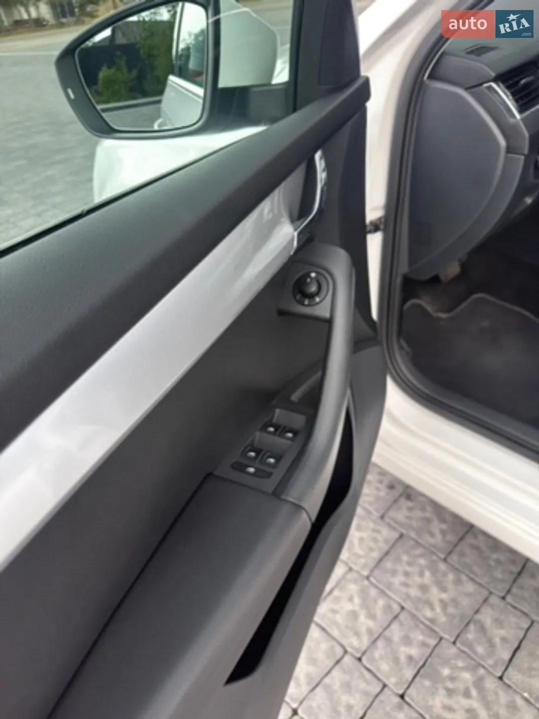2014 Skoda Octavia - мініатюра 88