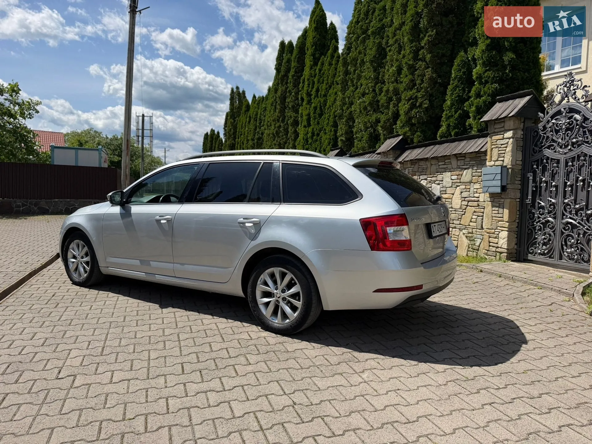 2019 Skoda Octavia - мініатюра 3