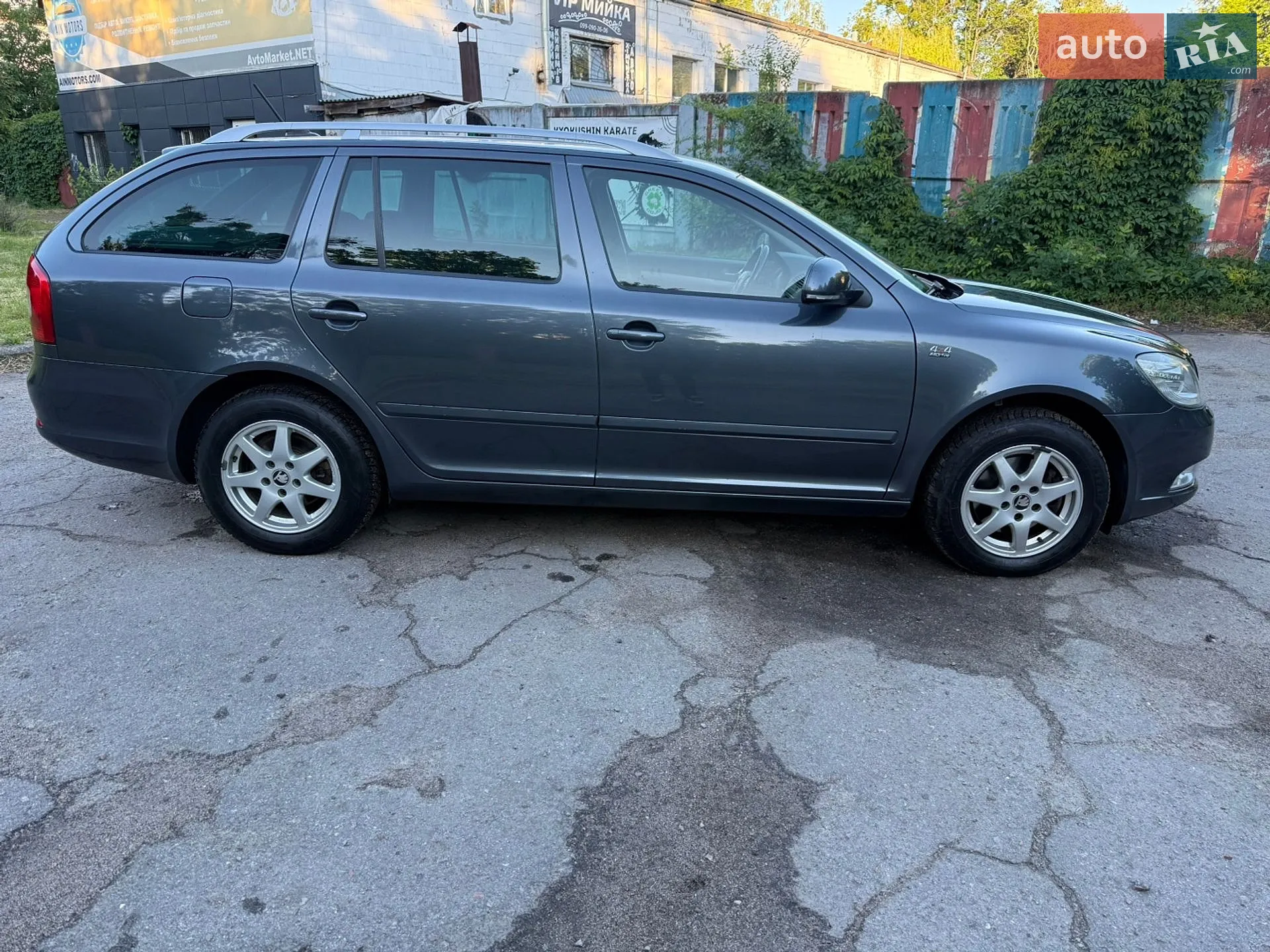 2011 Skoda Octavia - мініатюра 12