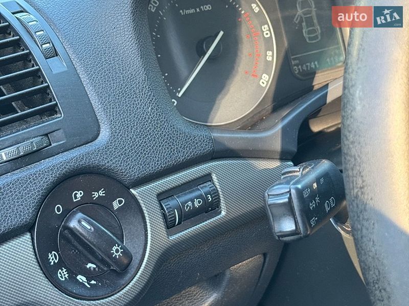 Универсал Skoda Octavia 2006 в Хусте