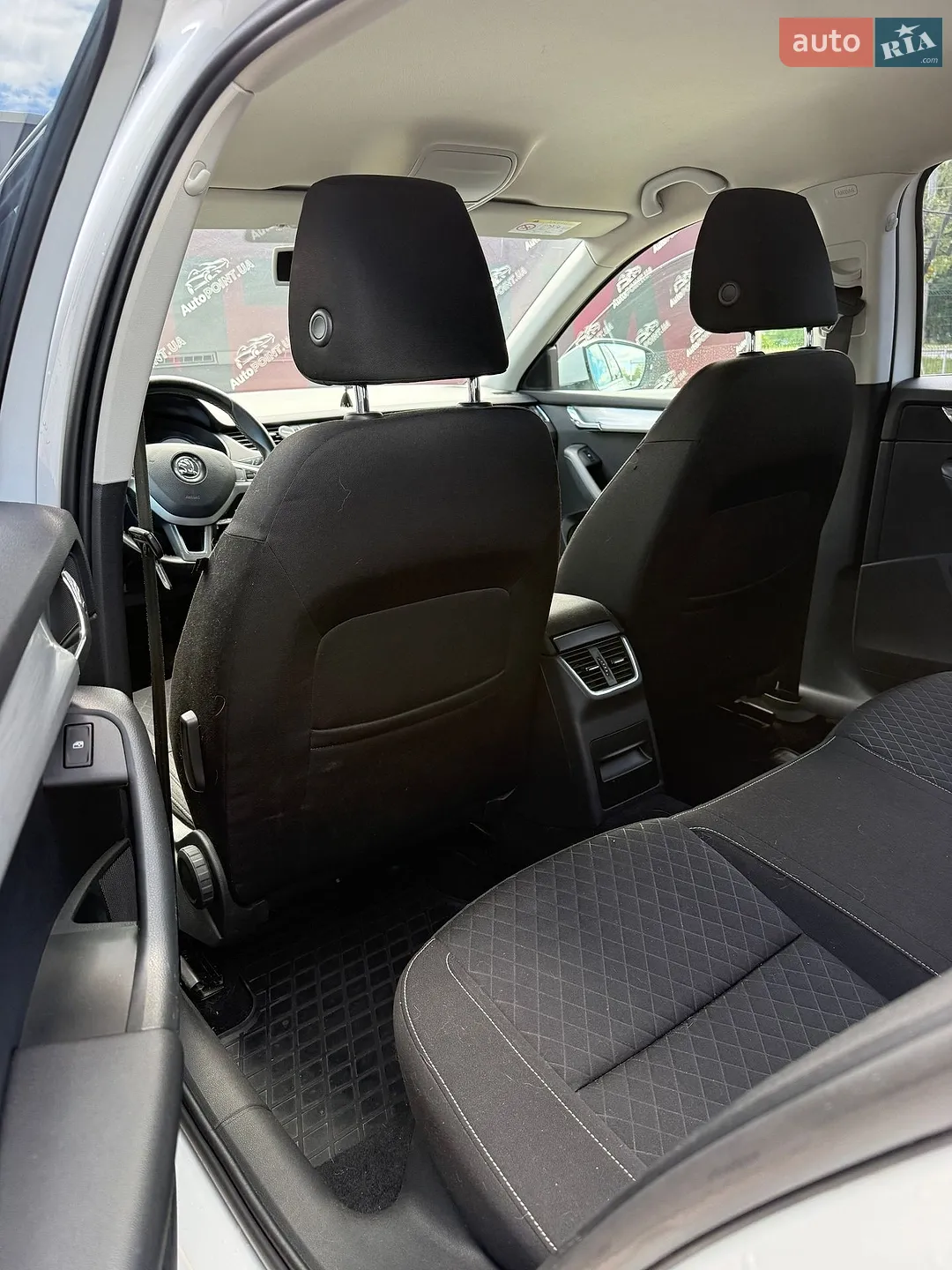 2015 Skoda Octavia - мініатюра 18