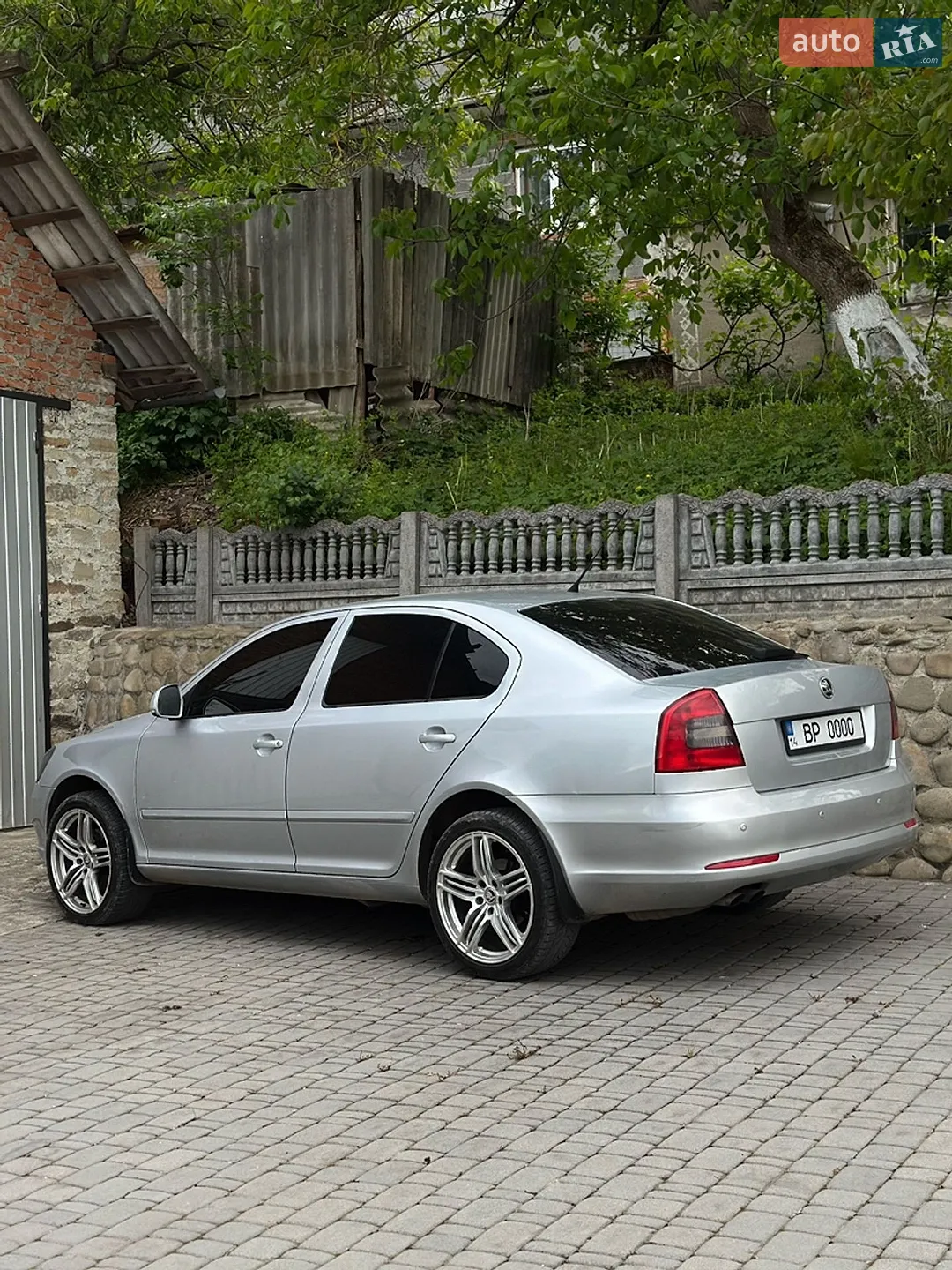2010 Skoda Octavia - мініатюра 10