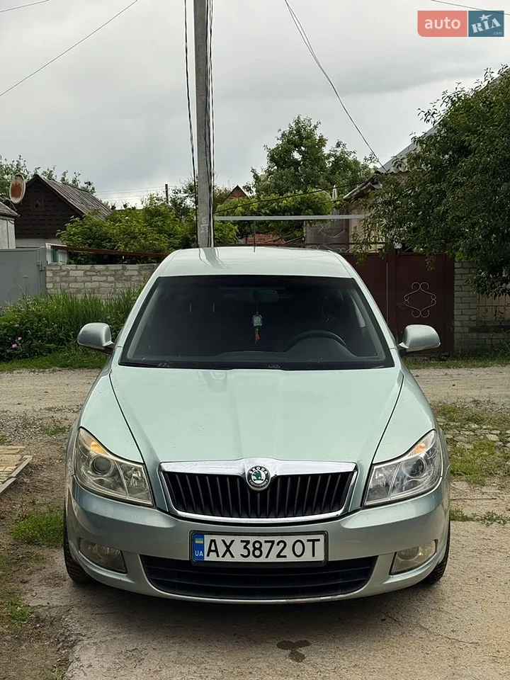 2011 Skoda Octavia - мініатюра 8