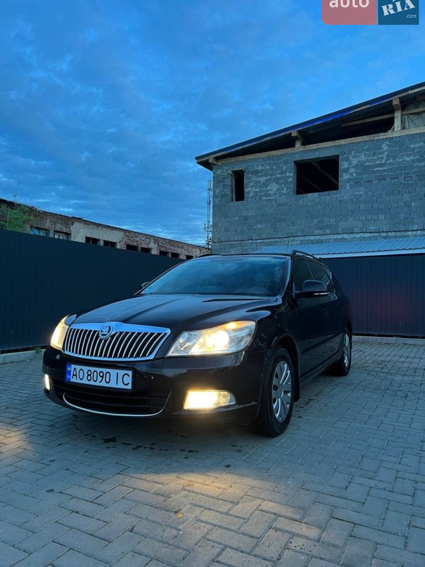 2010 Skoda Octavia - мініатюра 8