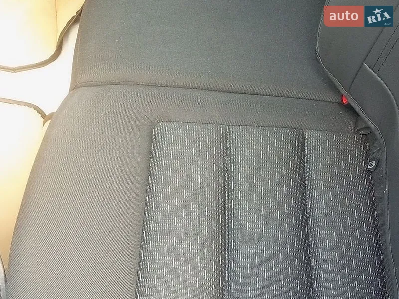 Skoda Octavia 2011 VIN TMBJA61Z6B2166211 фото оголошення 9 з 50