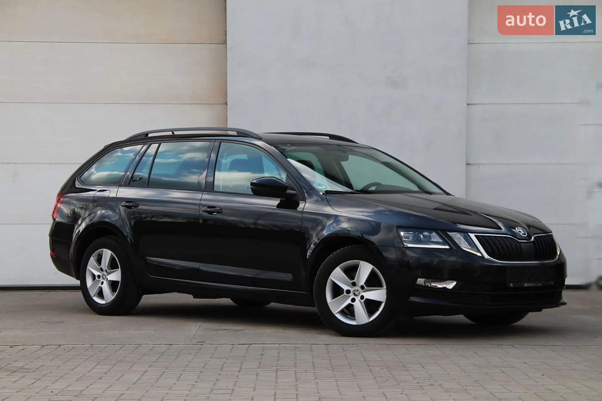 2019 Skoda Octavia - мініатюра 3