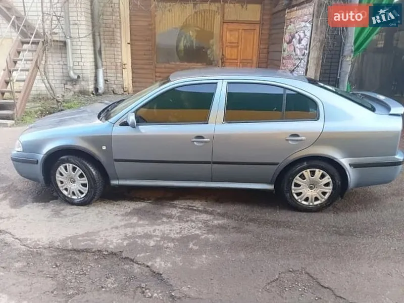 Skoda Octavia 2006 VIN TMBDK41U57B007125 фото оголошення 3 з 48