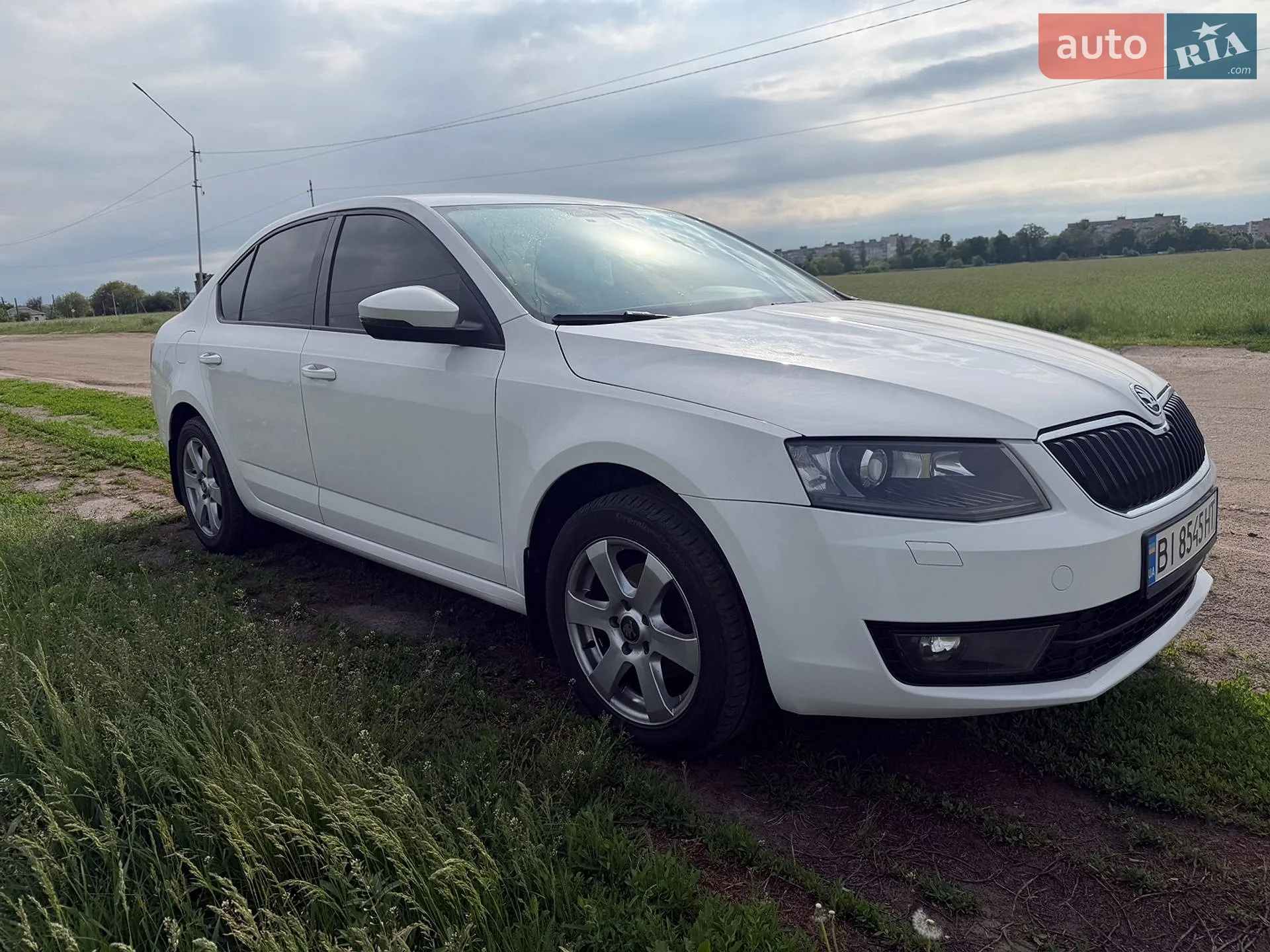 2017 Skoda Octavia - мініатюра 2