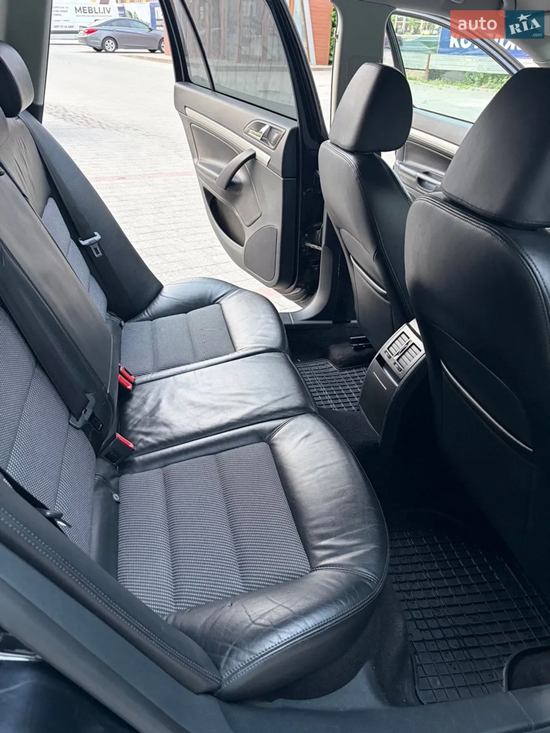 2011 Skoda Octavia - мініатюра 35