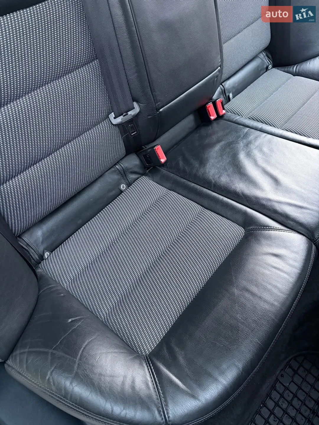 2011 Skoda Octavia - мініатюра 39