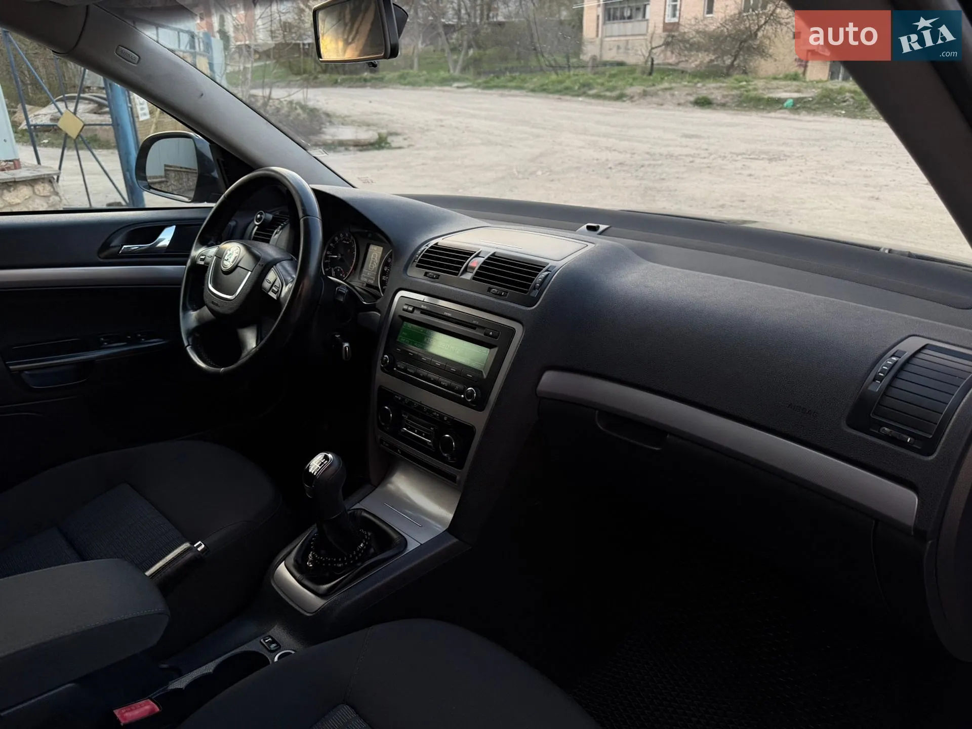 2011 Skoda Octavia - мініатюра 22