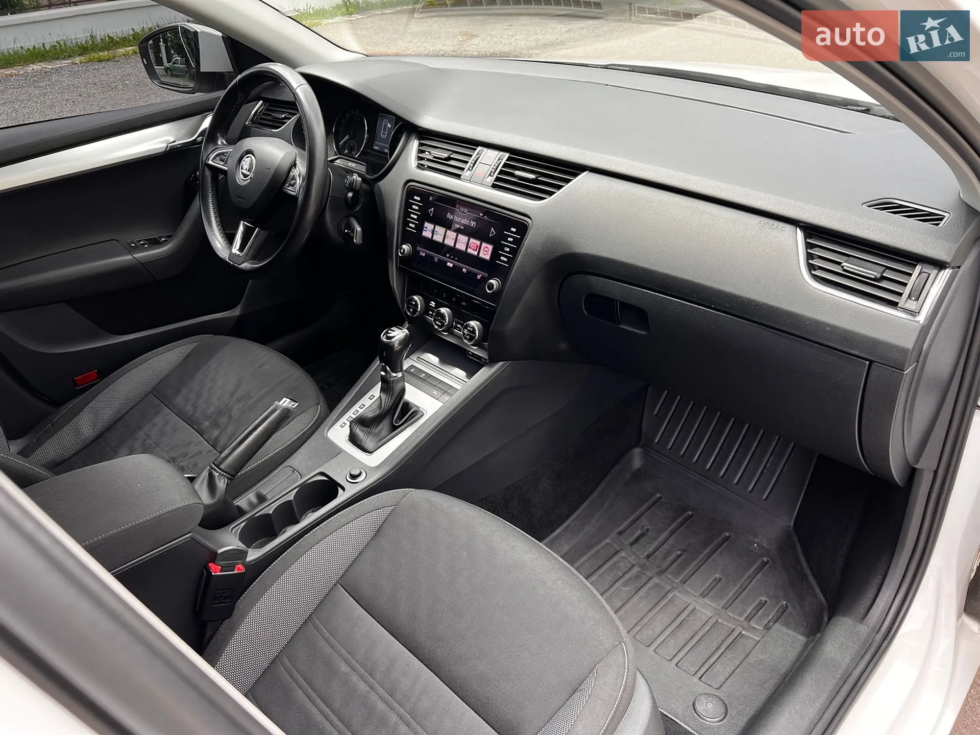 2018 Skoda Octavia - мініатюра 30