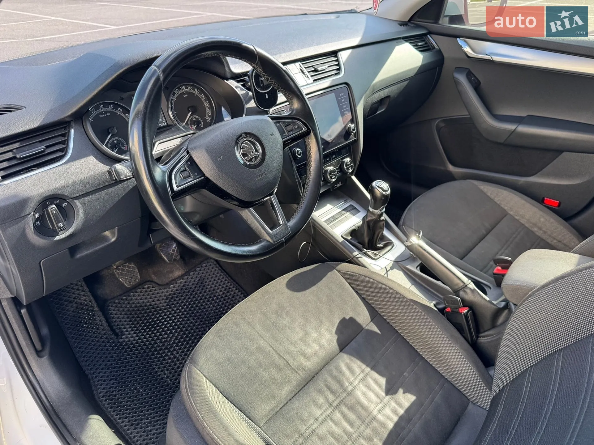 2018 Skoda Octavia - мініатюра 9