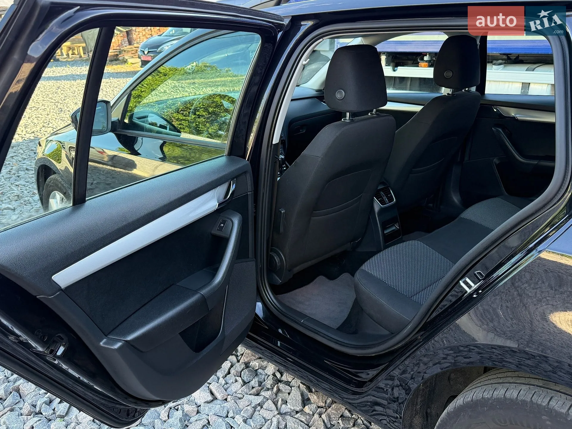 2013 Skoda Octavia - мініатюра 92