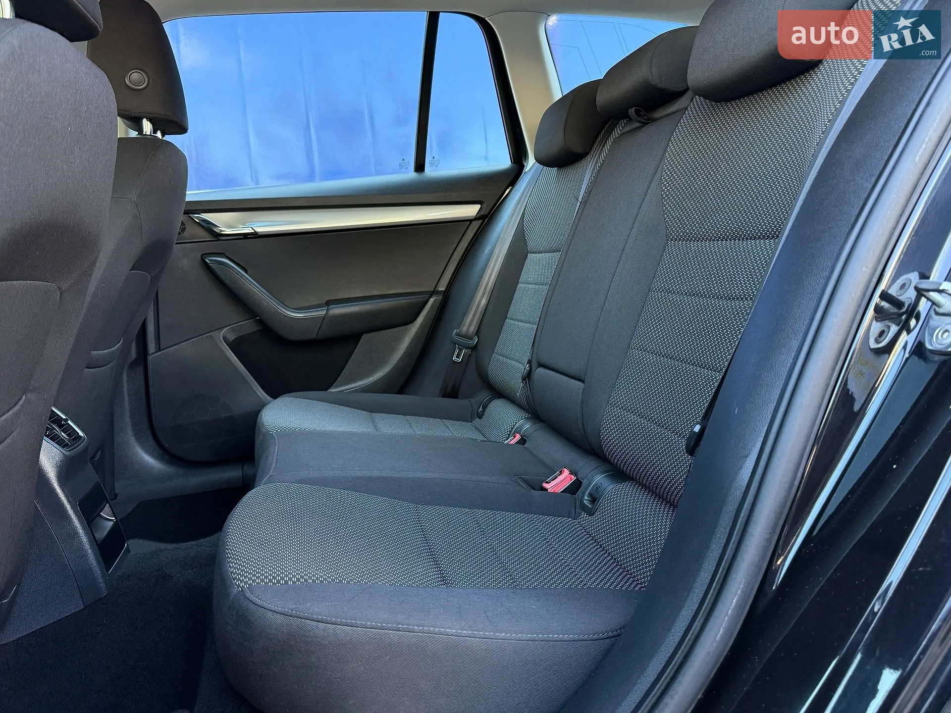 2013 Skoda Octavia - мініатюра 96