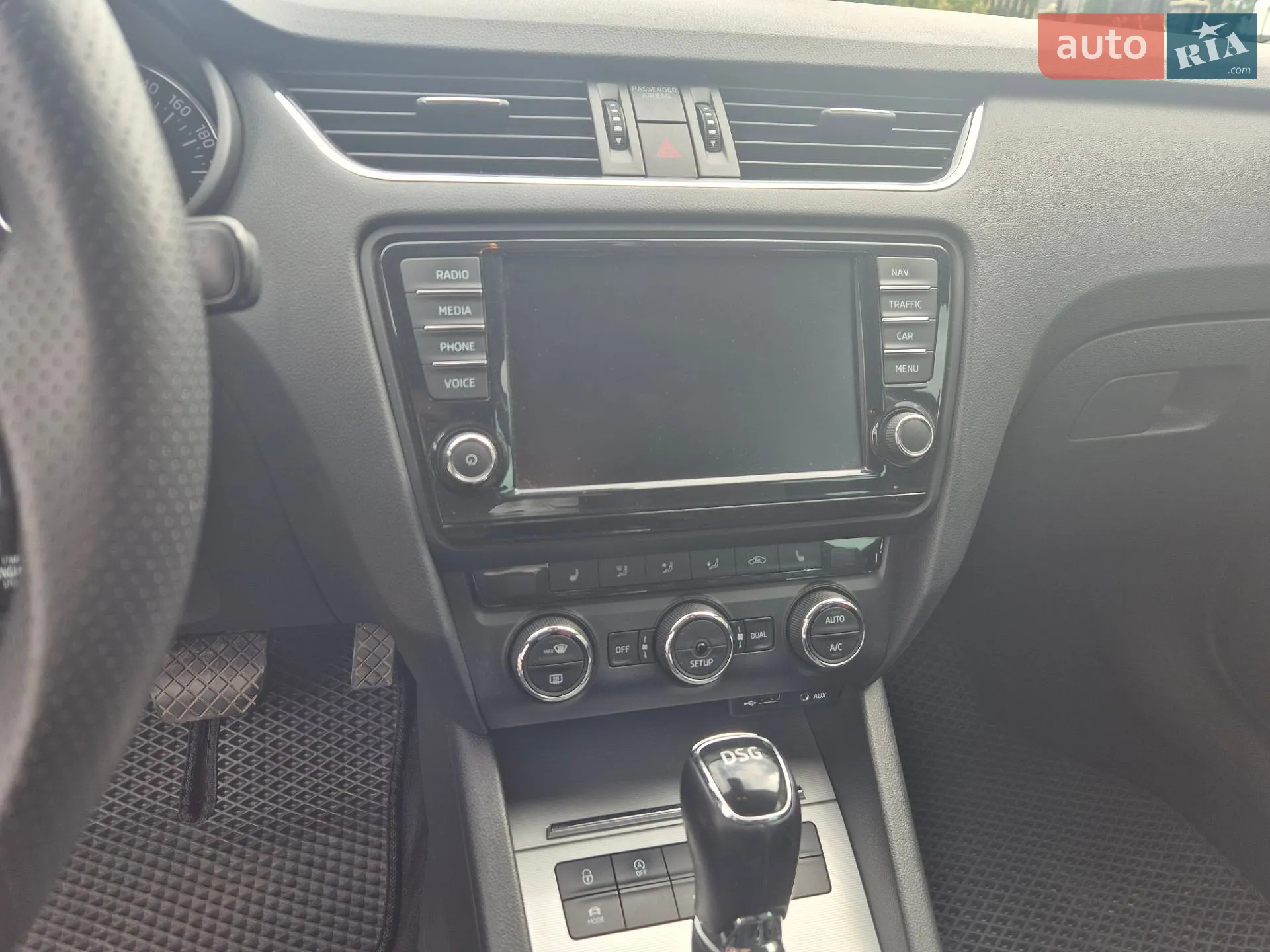 2014 Skoda Octavia - мініатюра 24