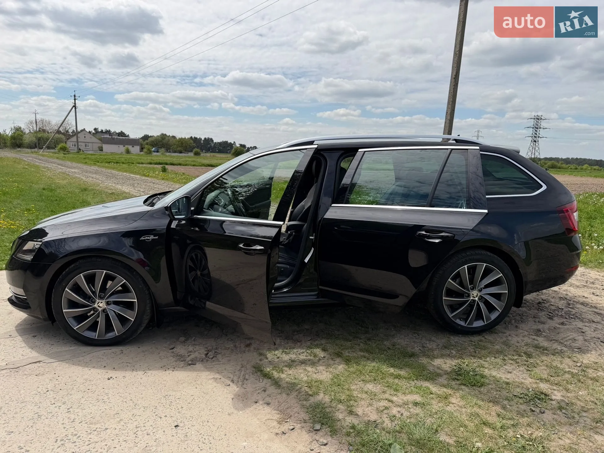 2019 Skoda Octavia - мініатюра 39