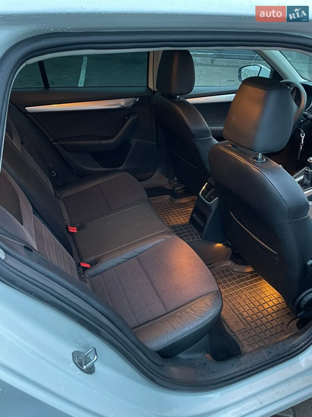 2015 Skoda Octavia - мініатюра 14