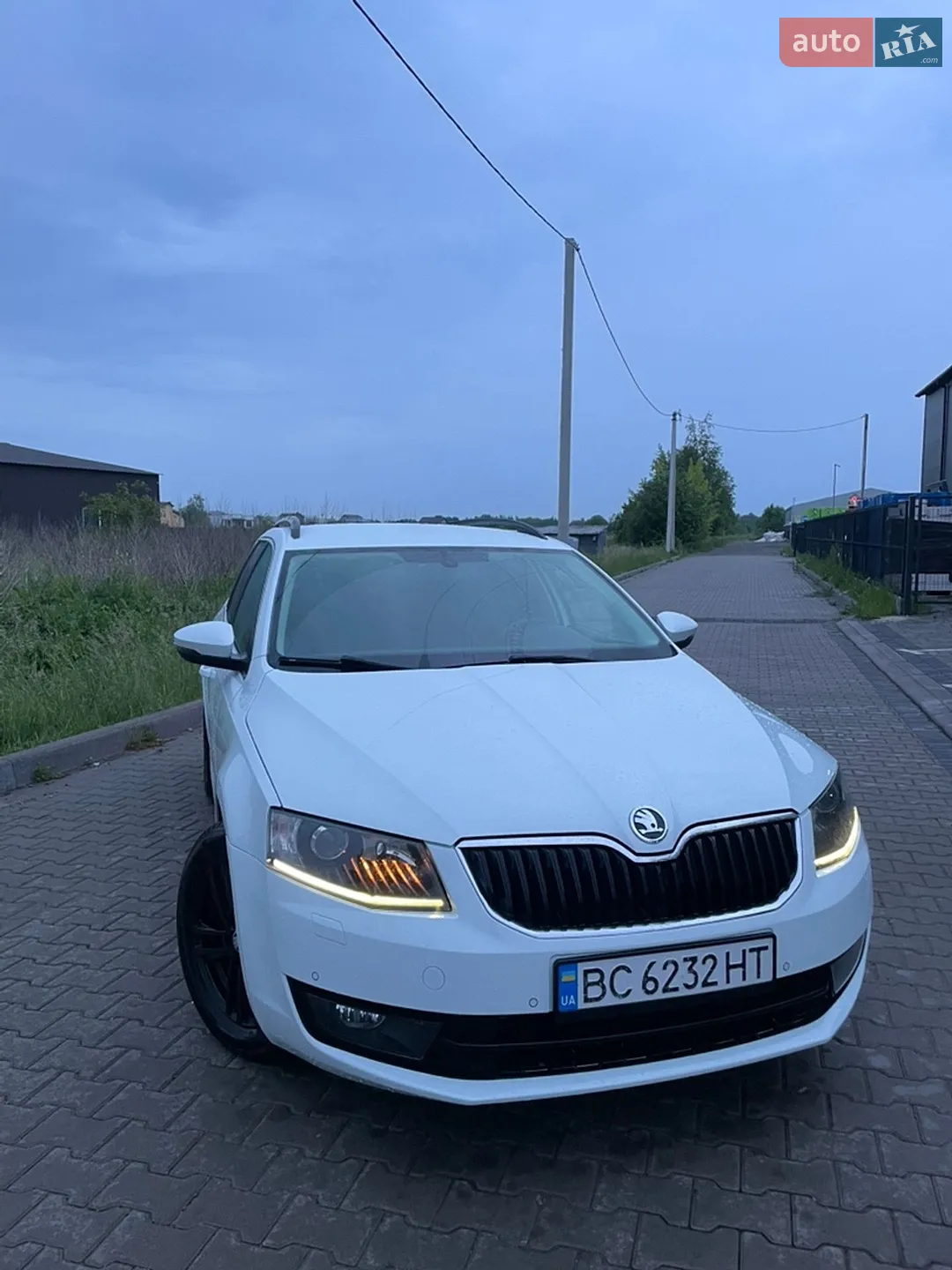 2015 Skoda Octavia - мініатюра 2