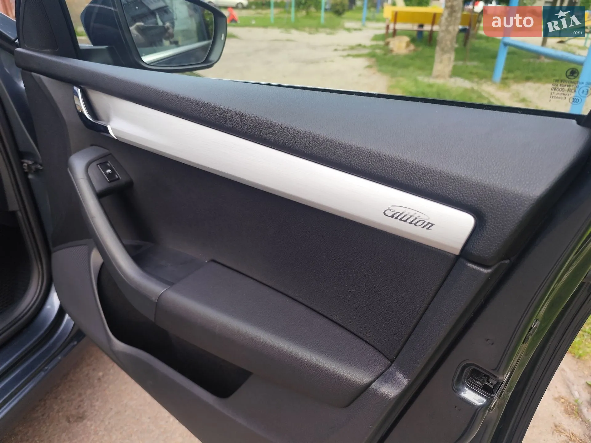 2015 Skoda Octavia - мініатюра 30