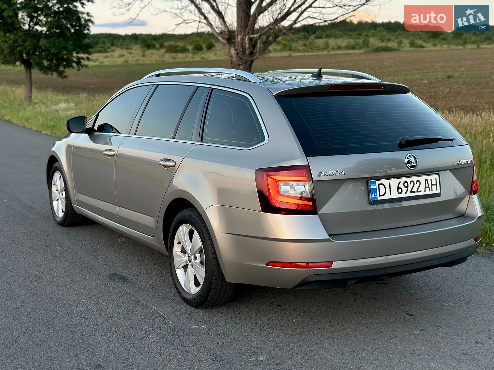 2019 Skoda Octavia - мініатюра 20