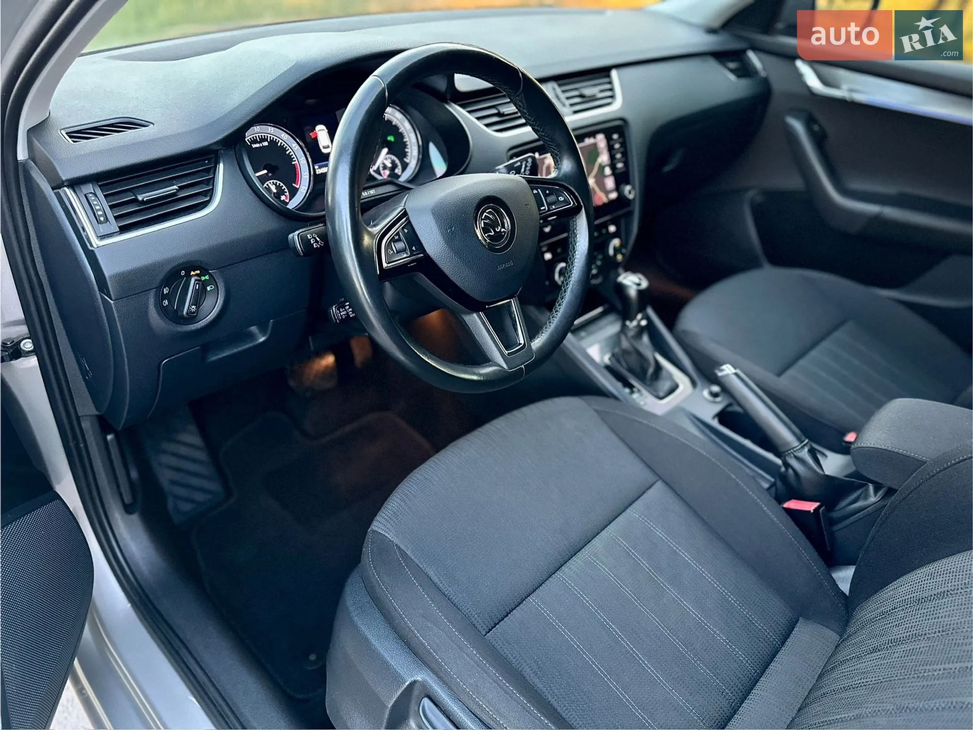 2019 Skoda Octavia - мініатюра 28
