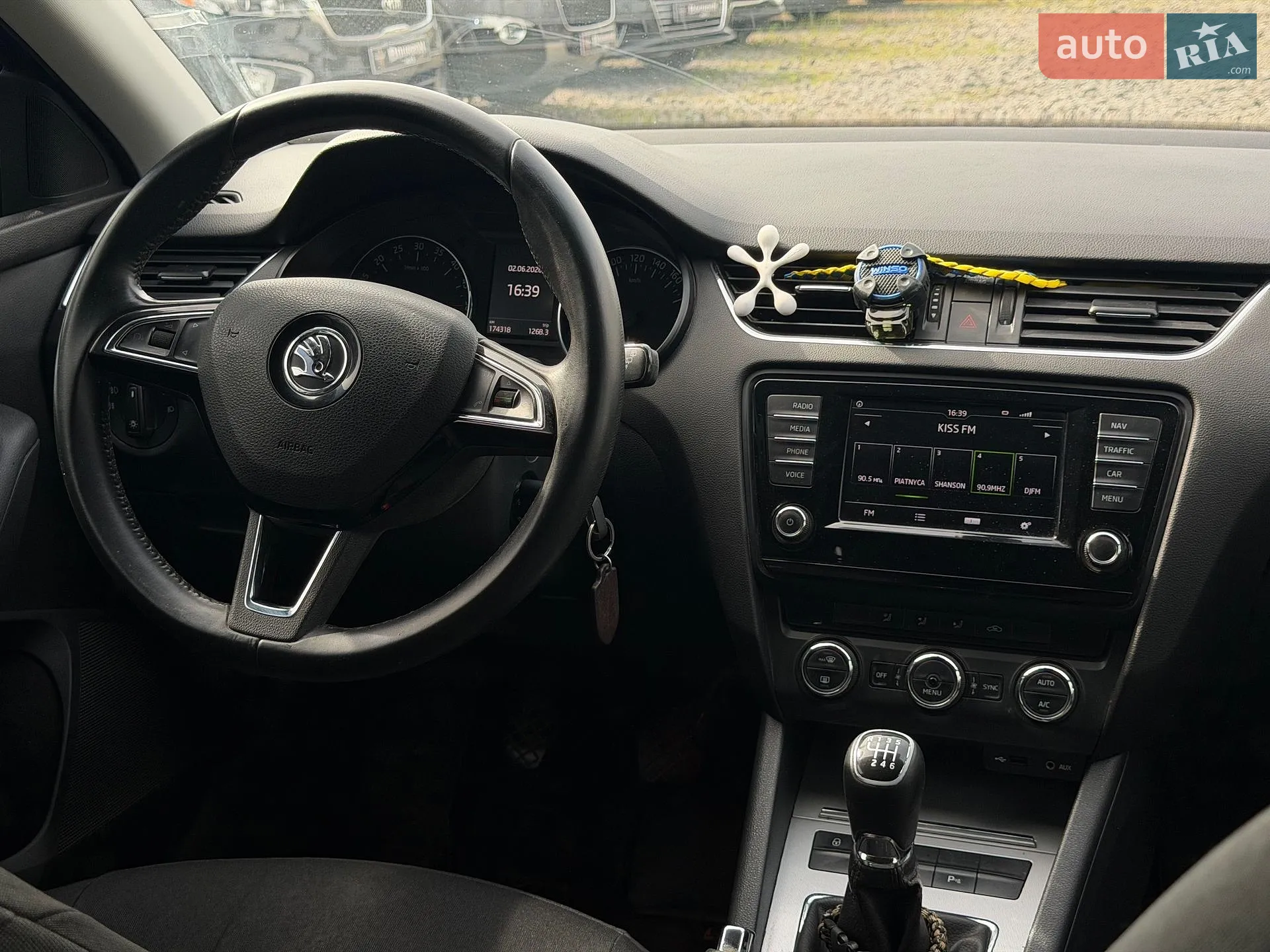 2015 Skoda Octavia - мініатюра 38