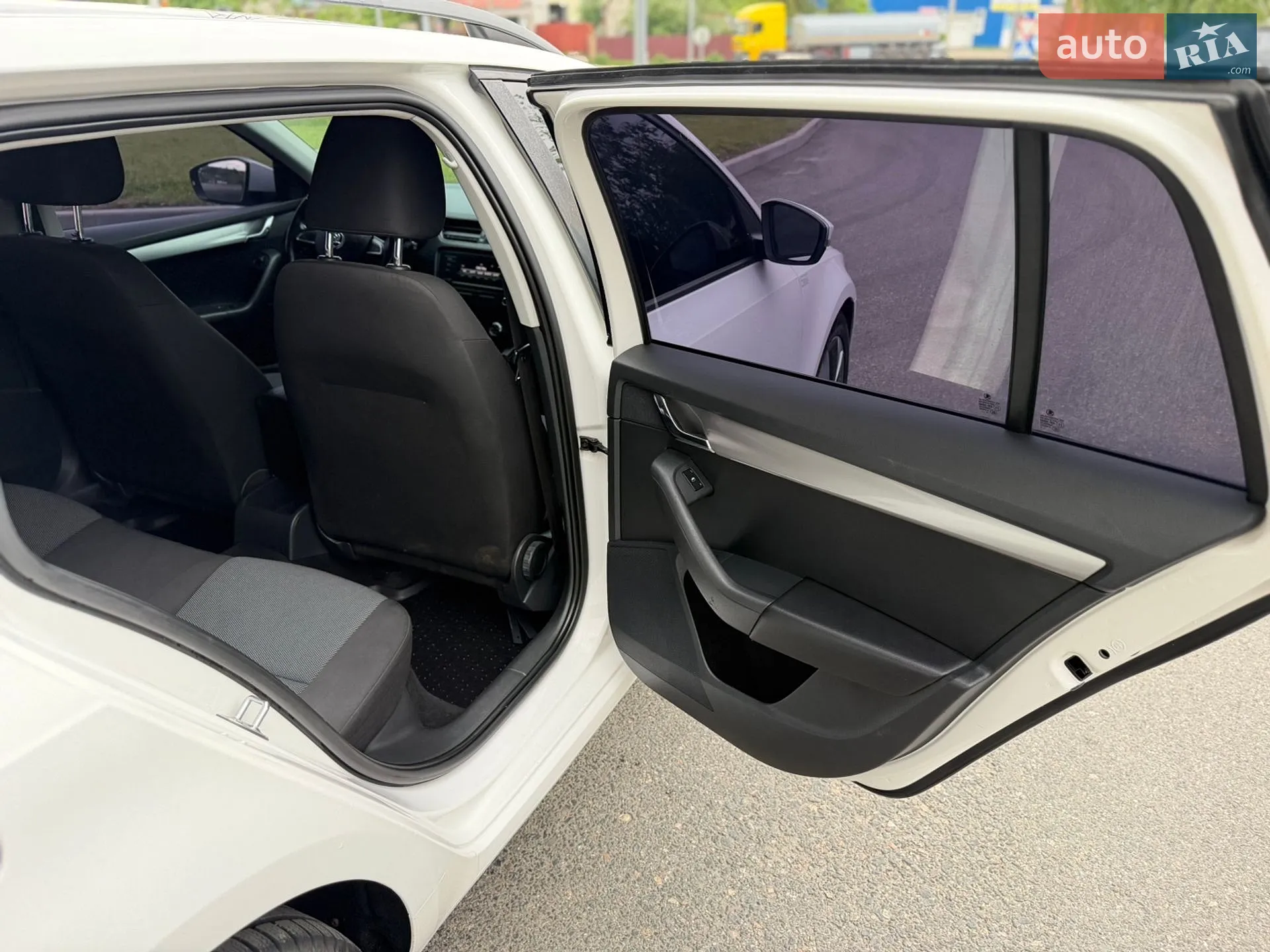 2013 Skoda Octavia - мініатюра 22