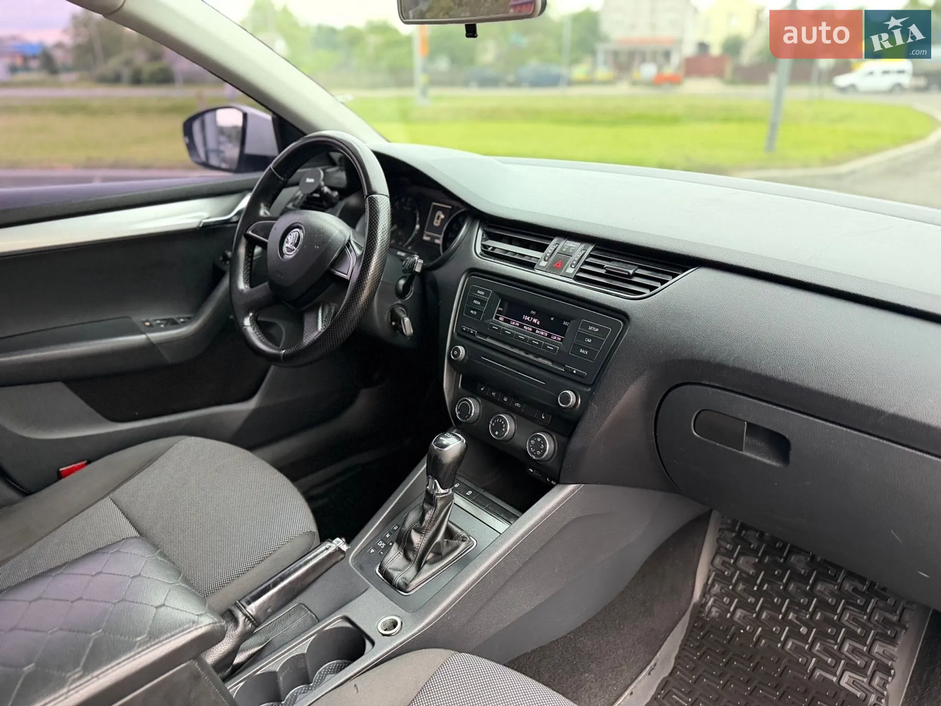 2013 Skoda Octavia - мініатюра 26