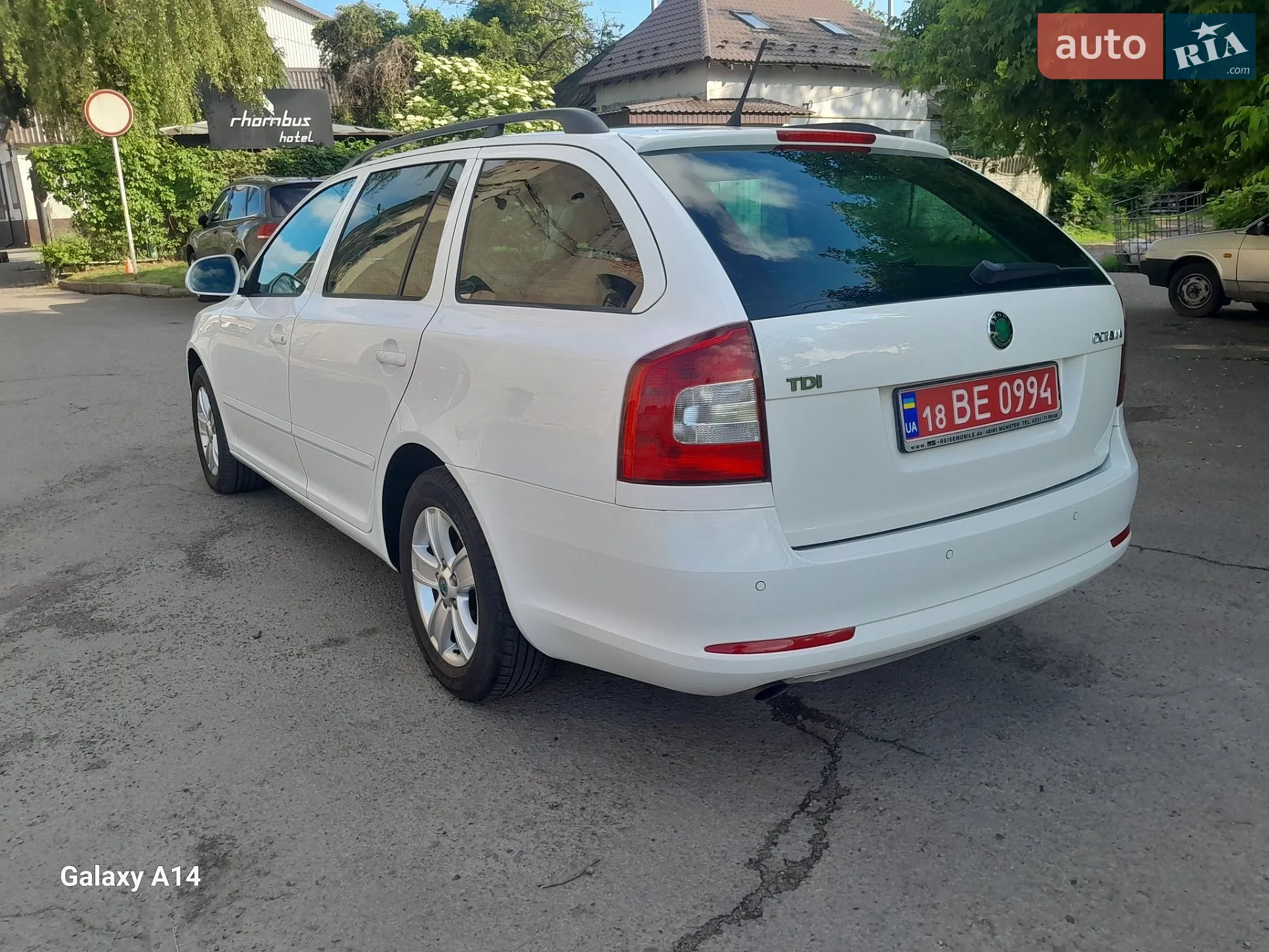 2011 Skoda Octavia - мініатюра 10