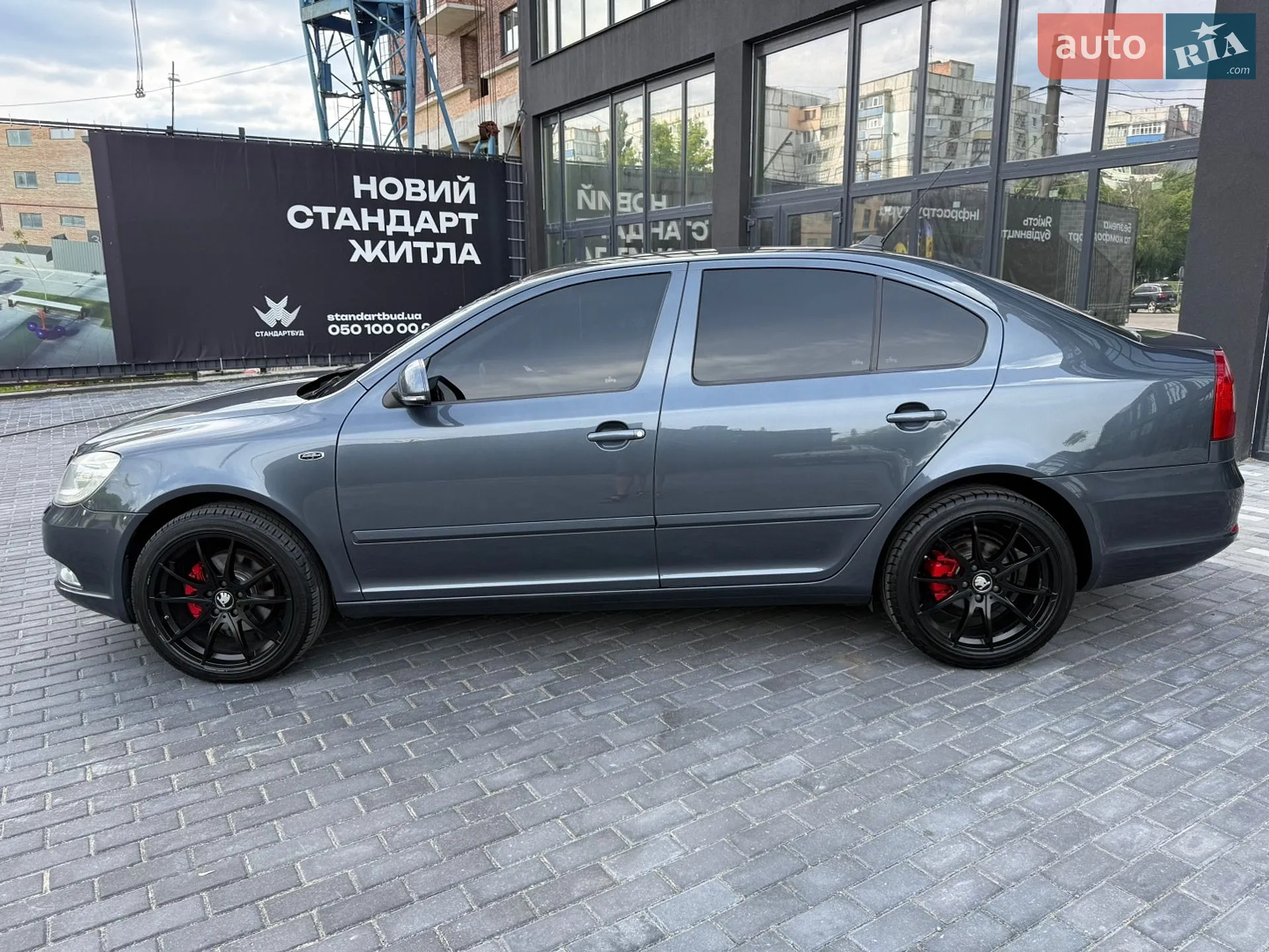 2010 Skoda Octavia - мініатюра 4