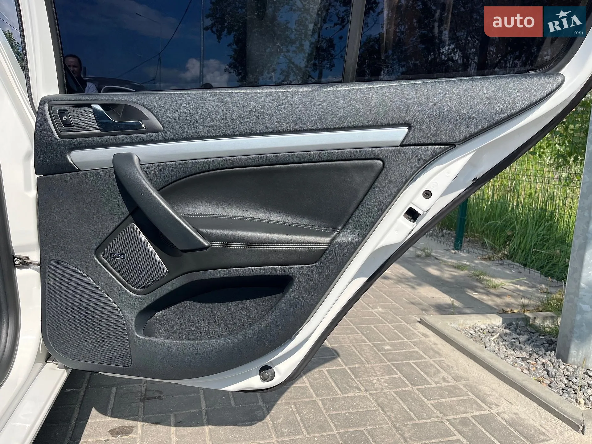 2011 Skoda Octavia - мініатюра 16