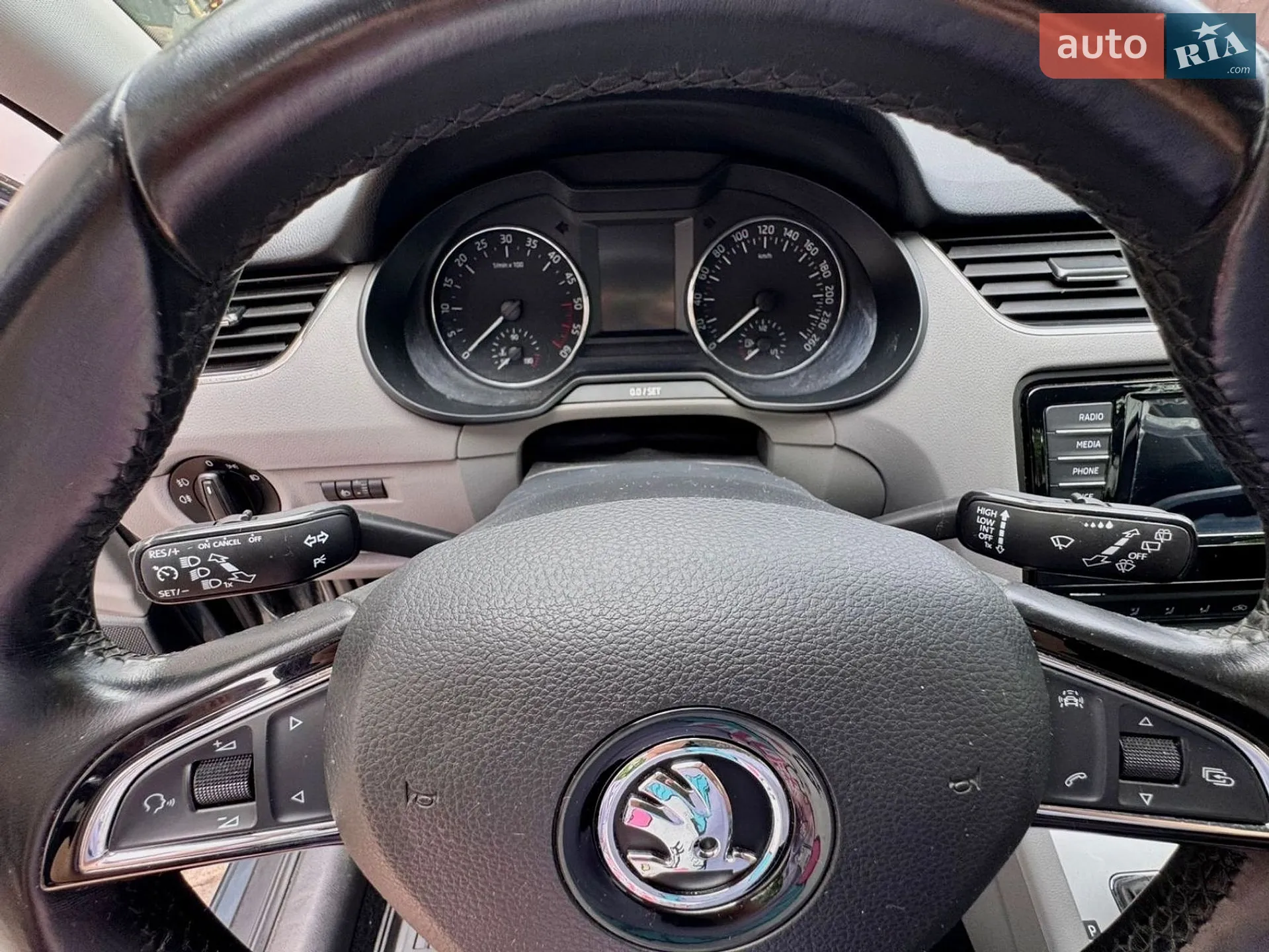 2016 Skoda Octavia - мініатюра 6