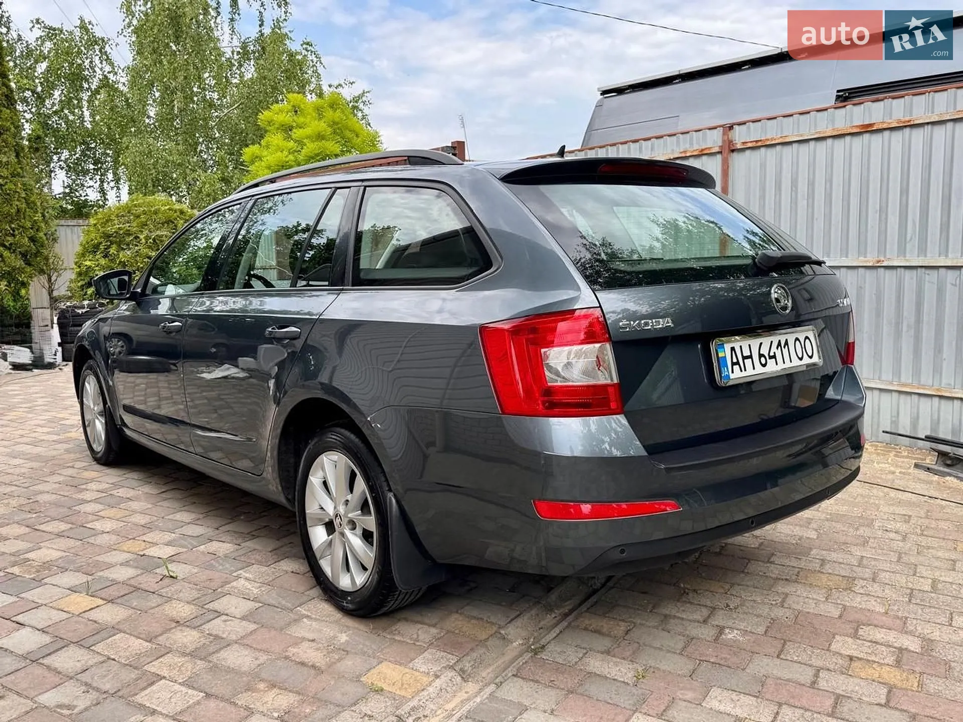 2016 Skoda Octavia - мініатюра 11