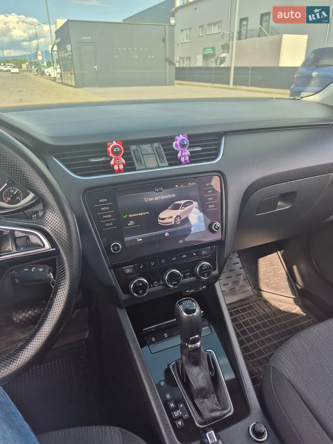2017 Skoda Octavia - мініатюра 28