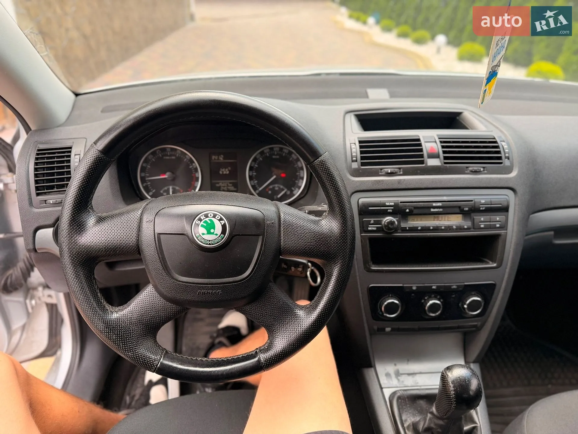 2012 Skoda Octavia - мініатюра 18