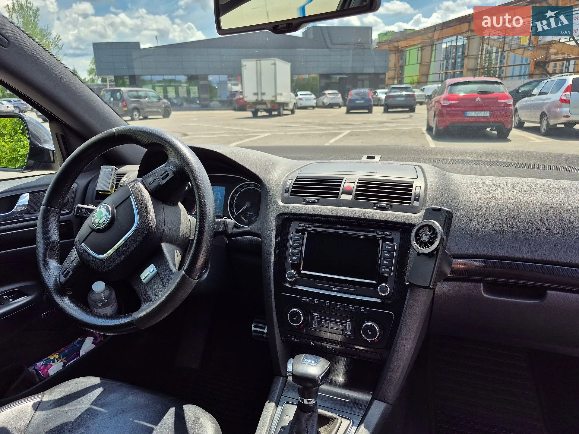 2011 Skoda Octavia - мініатюра 17