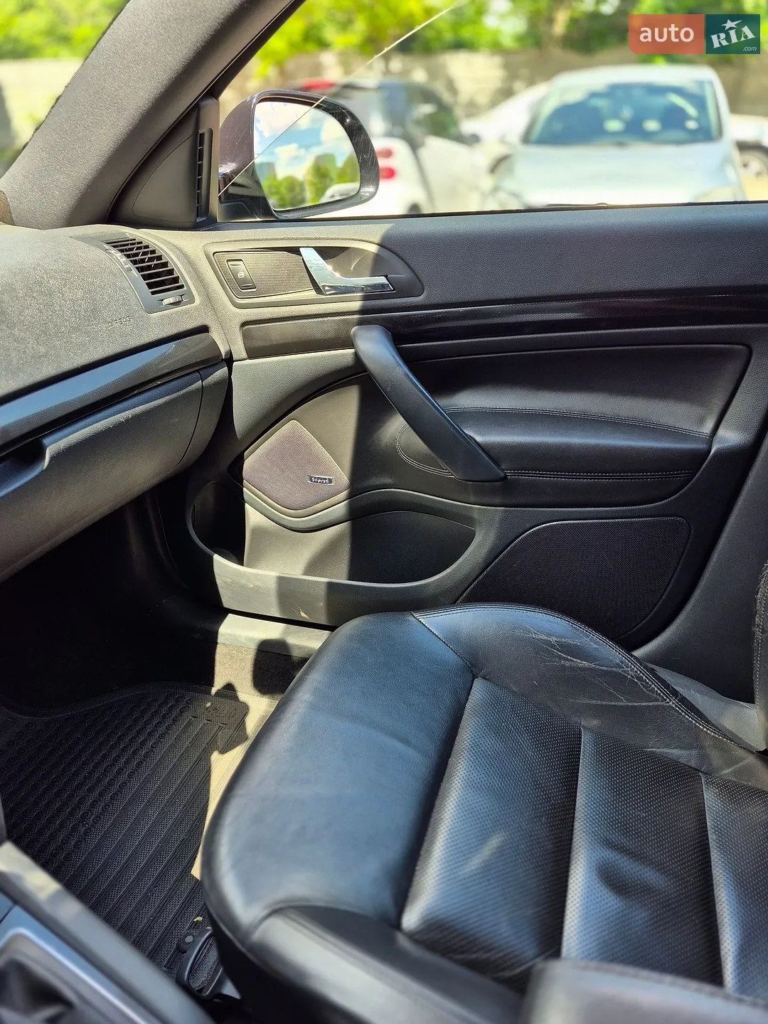 2011 Skoda Octavia - мініатюра 24