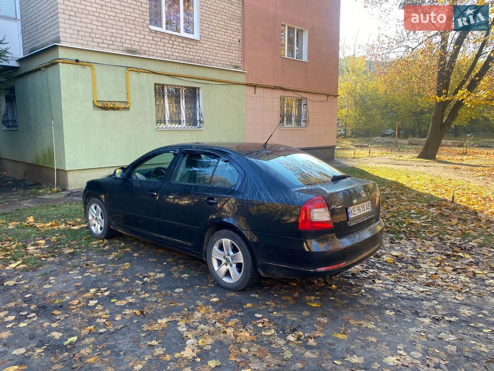 2010 Skoda Octavia - мініатюра 2