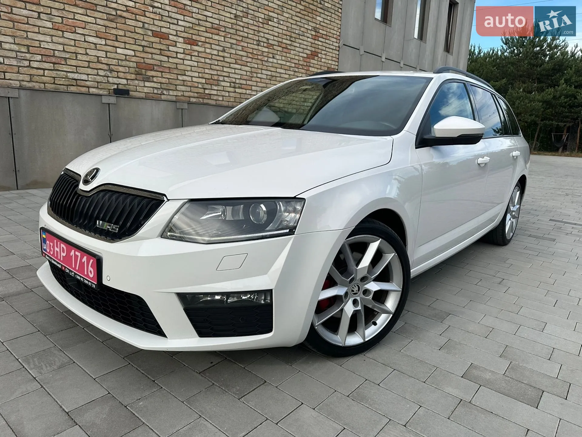 2016 Skoda Octavia - фото 1