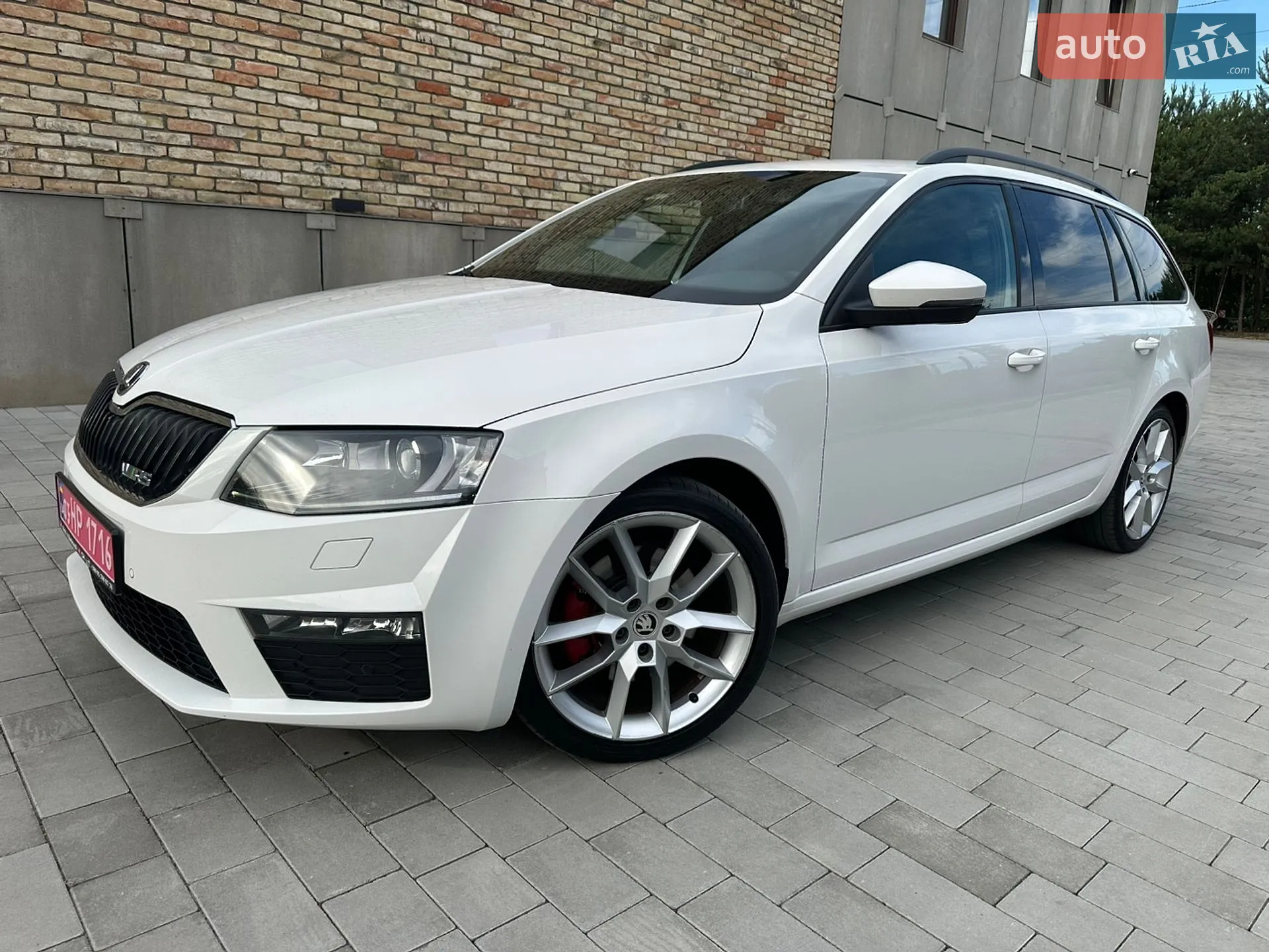 2016 Skoda Octavia - мініатюра 4