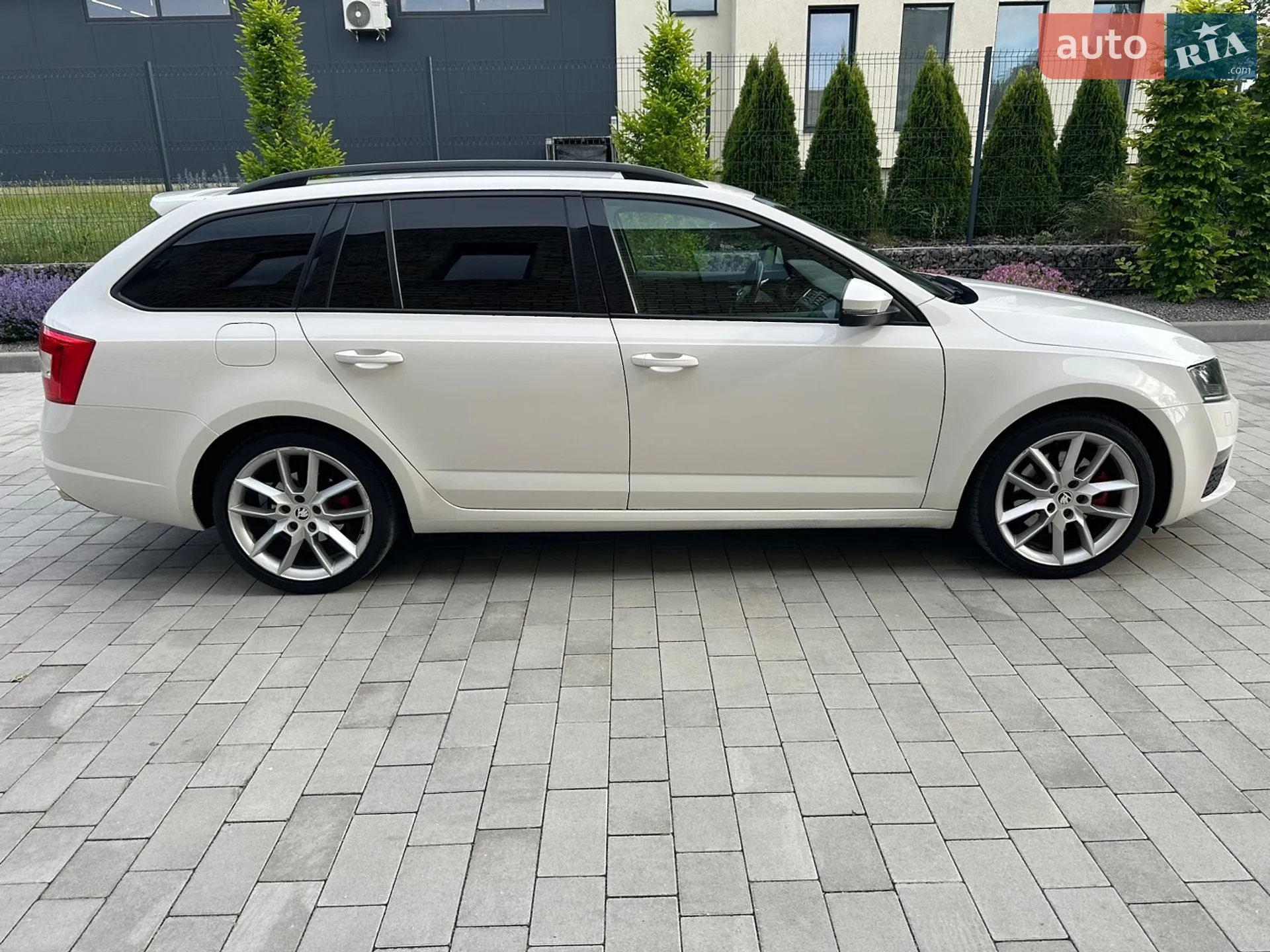 2016 Skoda Octavia - мініатюра 9
