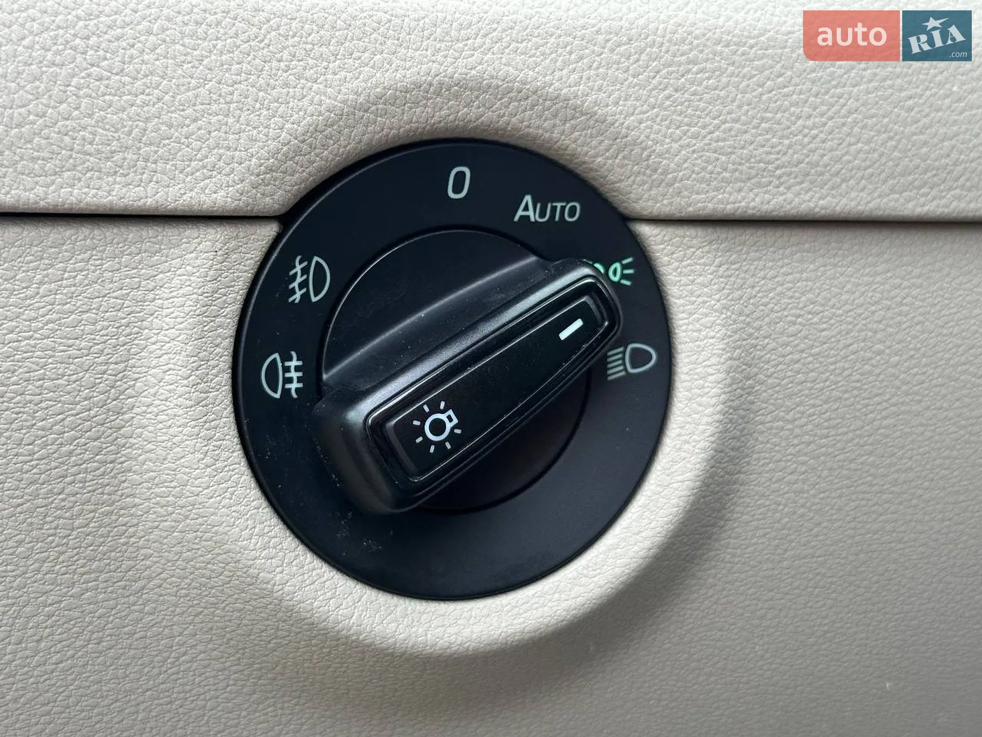 2014 Skoda Octavia - мініатюра 23