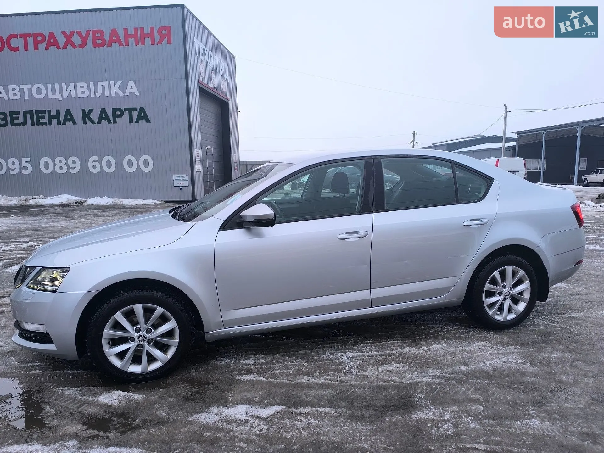 2017 Skoda Octavia - мініатюра 6