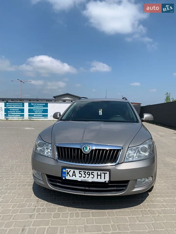 2011 Skoda Octavia - мініатюра 30