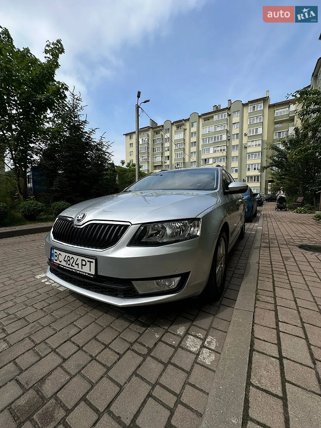 2016 Skoda Octavia - мініатюра 2