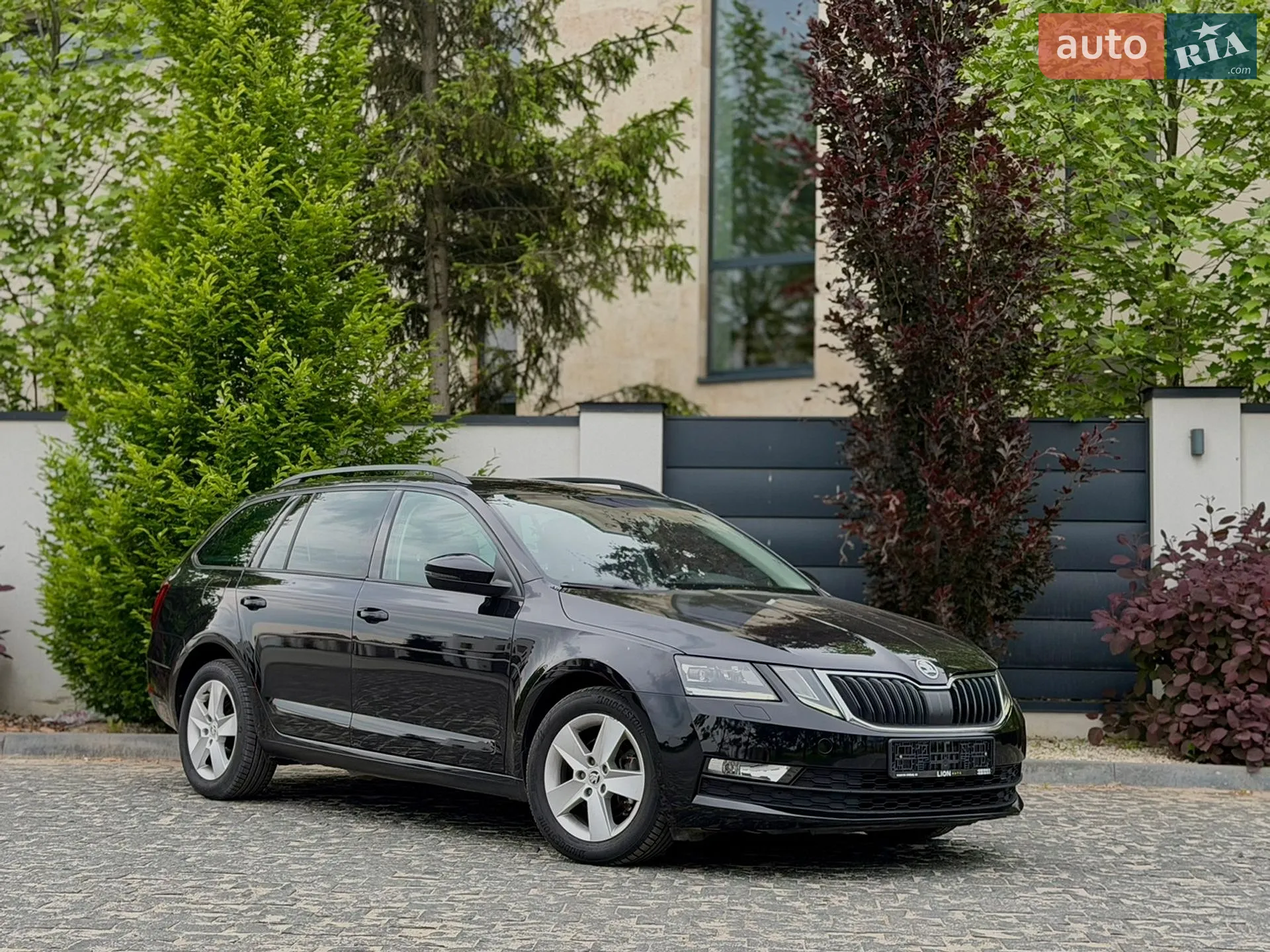 2018 Skoda Octavia - мініатюра 2
