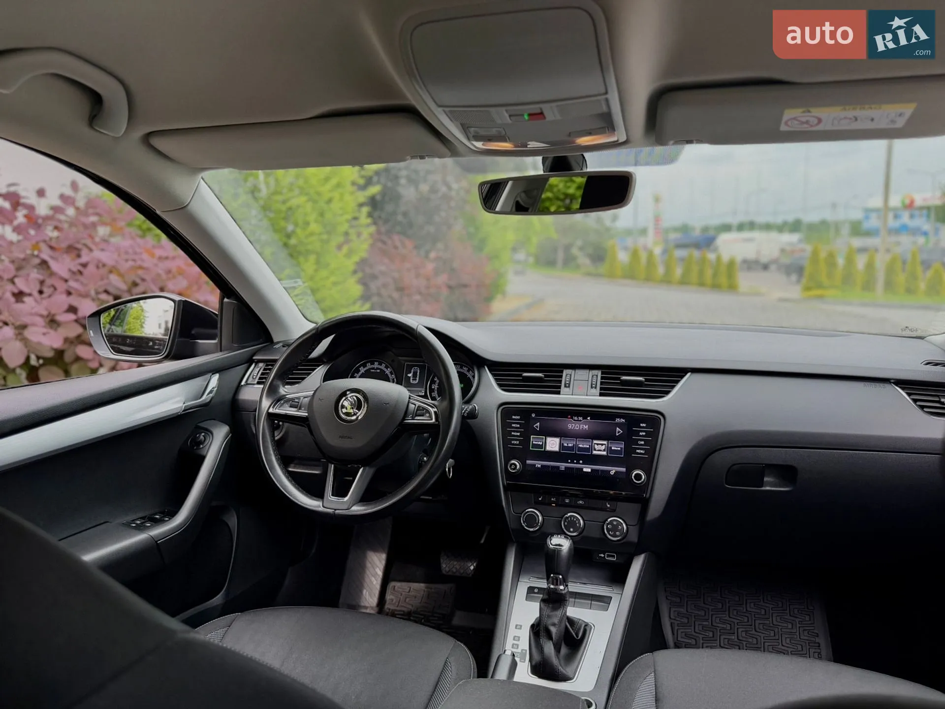 2018 Skoda Octavia - мініатюра 35